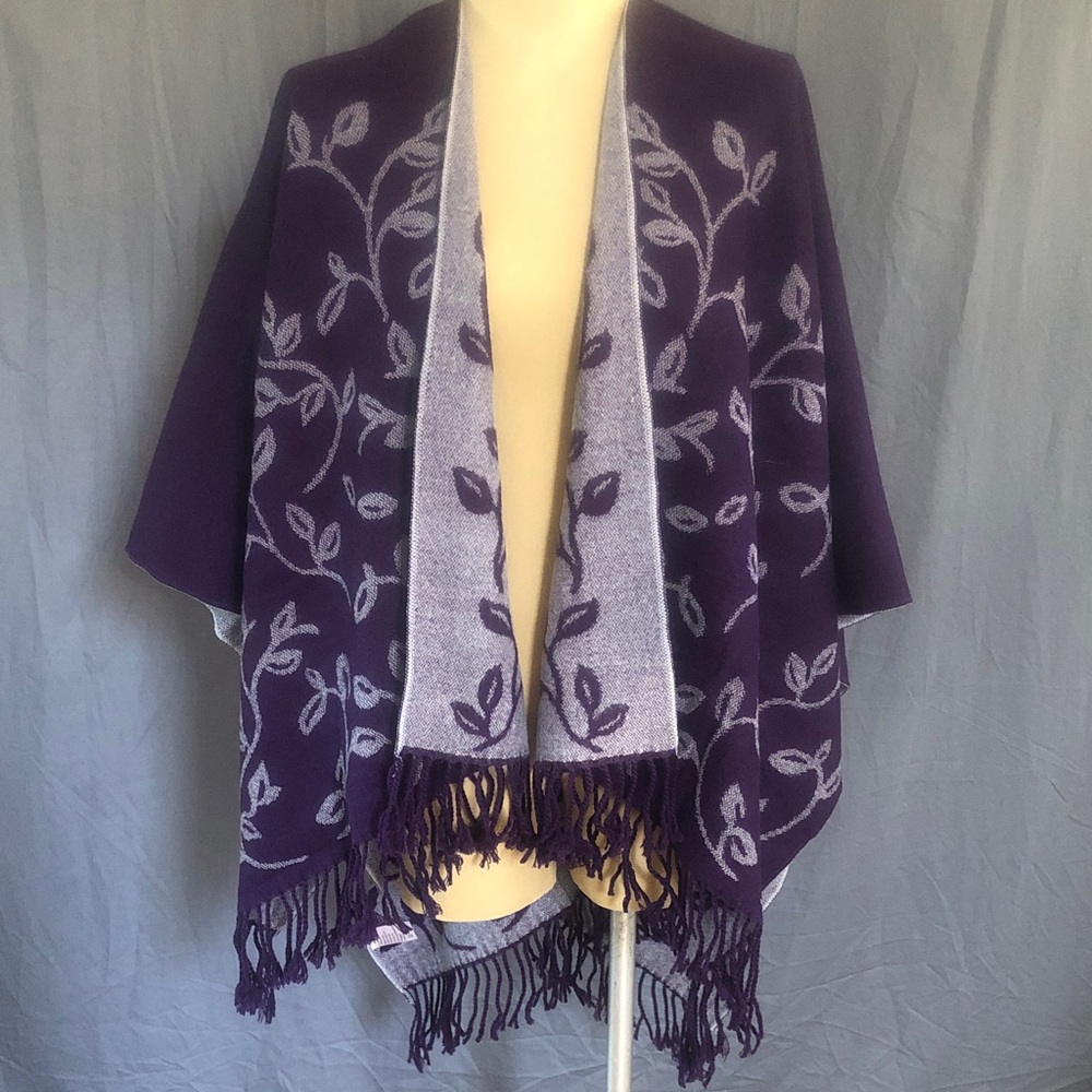Elegant Purple Women's Reversible Shawl Sweater with Leaf Design (NEW)